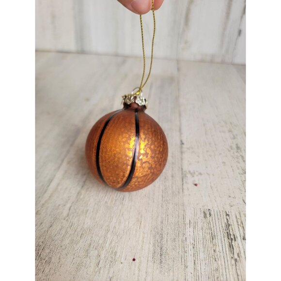 Blown glass basketball sport ornament Xmas - Picture 1 of 6